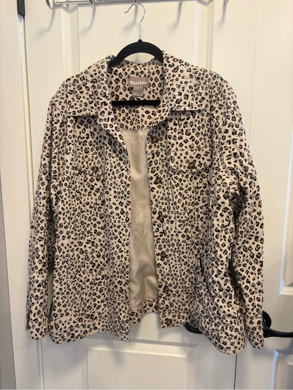 TanJay jacket size xl leopard